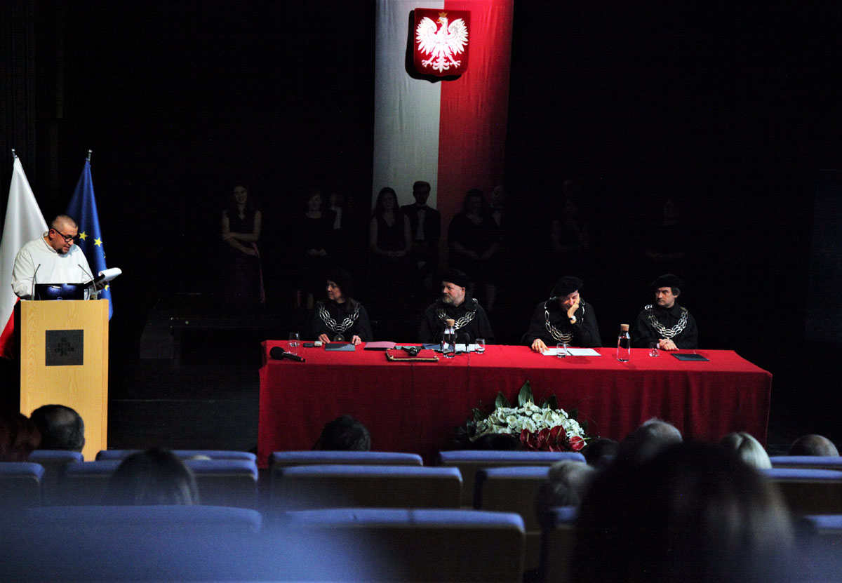 Inauguracja roku akademickiego 2022/2023, 3 października 2022, ASP w Warszawie, Aula przy ul. Wybrzeże Kościuszkowskie 37/39. Fot. ASP w Warszawie.