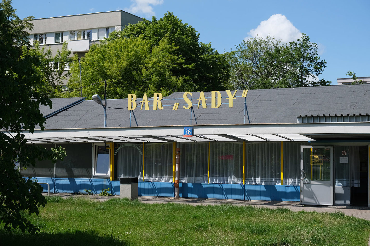 Budynek baru "Sady".