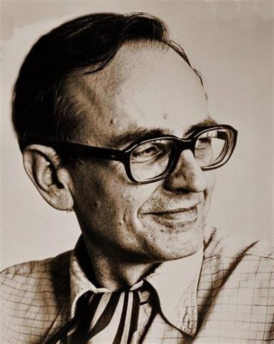 portret Lecha Tomaszewskiego