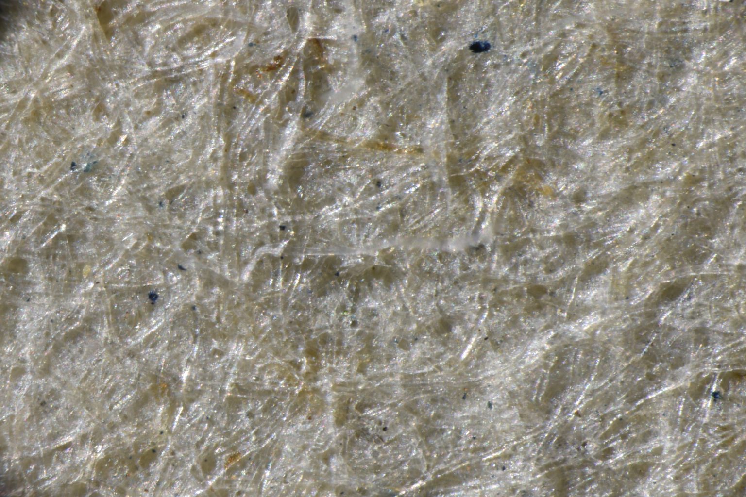 Na zbliżeniu widać nierównomierną fakturę papieru