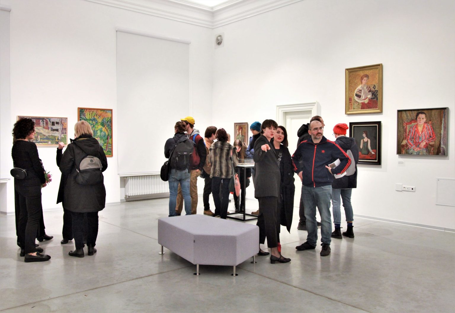 Wernisaż wystawy "(Nie)obowiązkowe nauczanie kapizmu", 17 marca 2023, Pałac Czapskich. Fot. ASP w Warszawie.