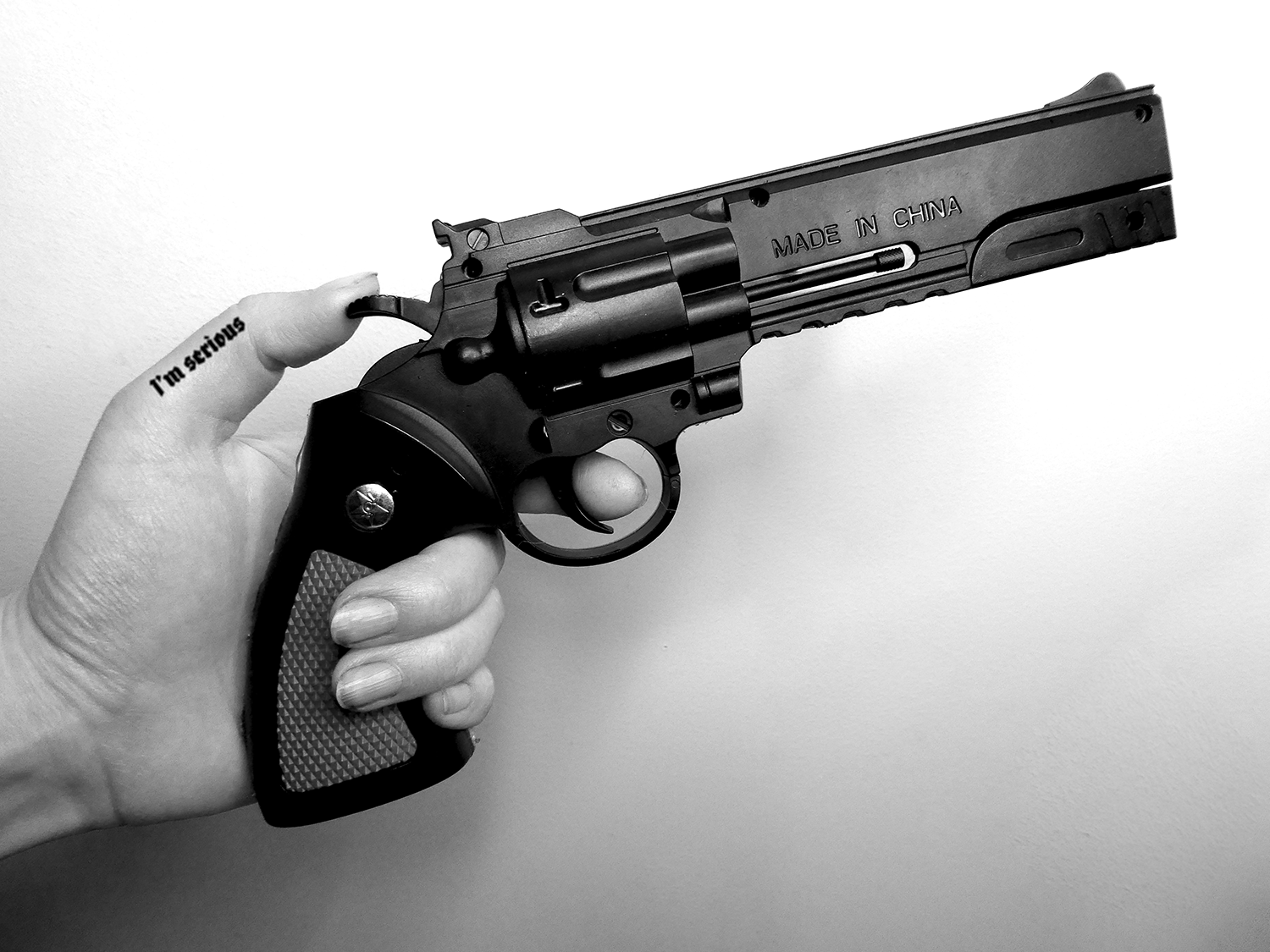 Julia Reguła - I am serious