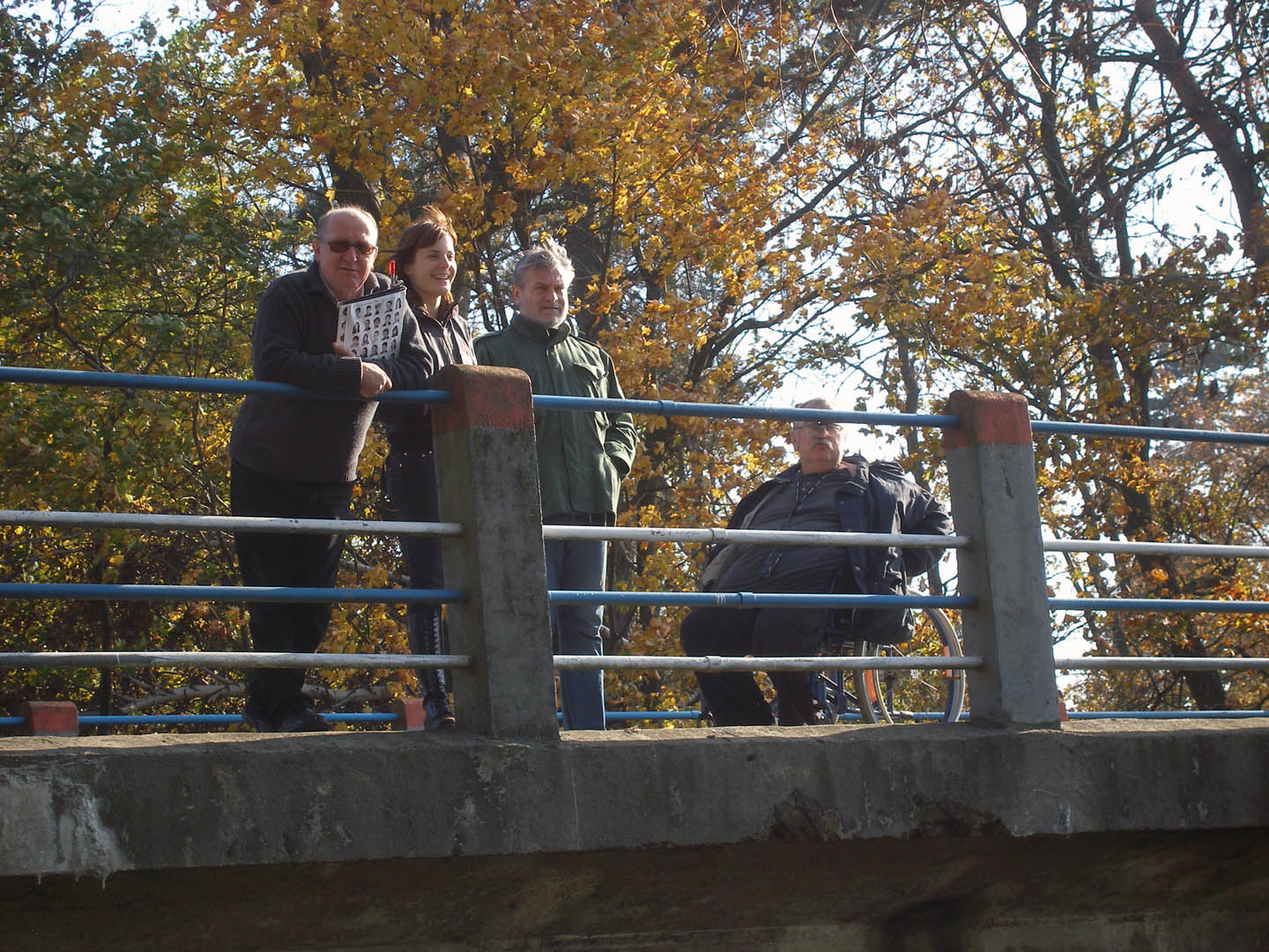 2008. Plener w Dłużewie. Od lewej: Krzysztof Kośmider, Aleksandra Ziembińska, Jerzy Mizera, Marek Sarełło, fot. Konrad Majkowski