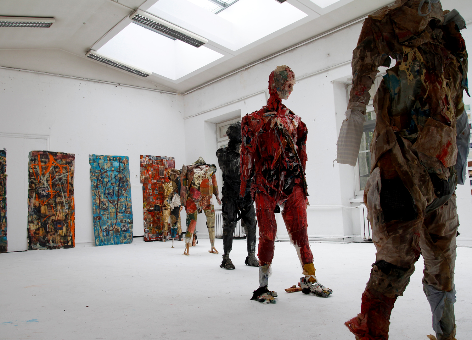 Zanik realności. 2016