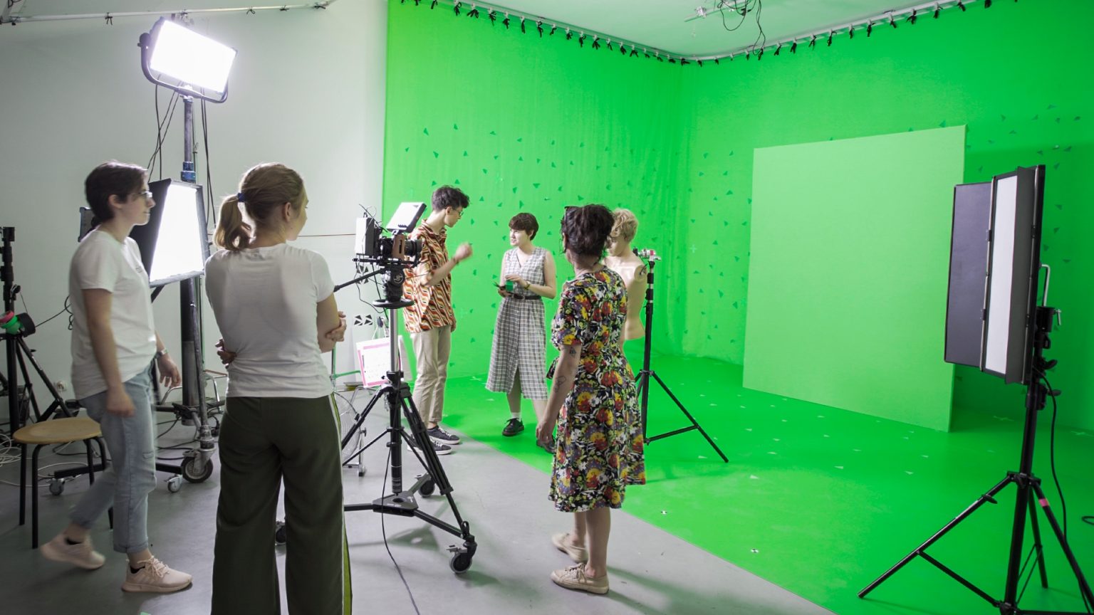 studenci w greenboxie