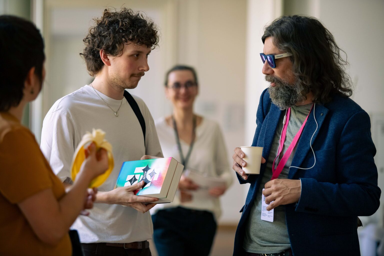 Uczestnicy konferencji podczas przerwy