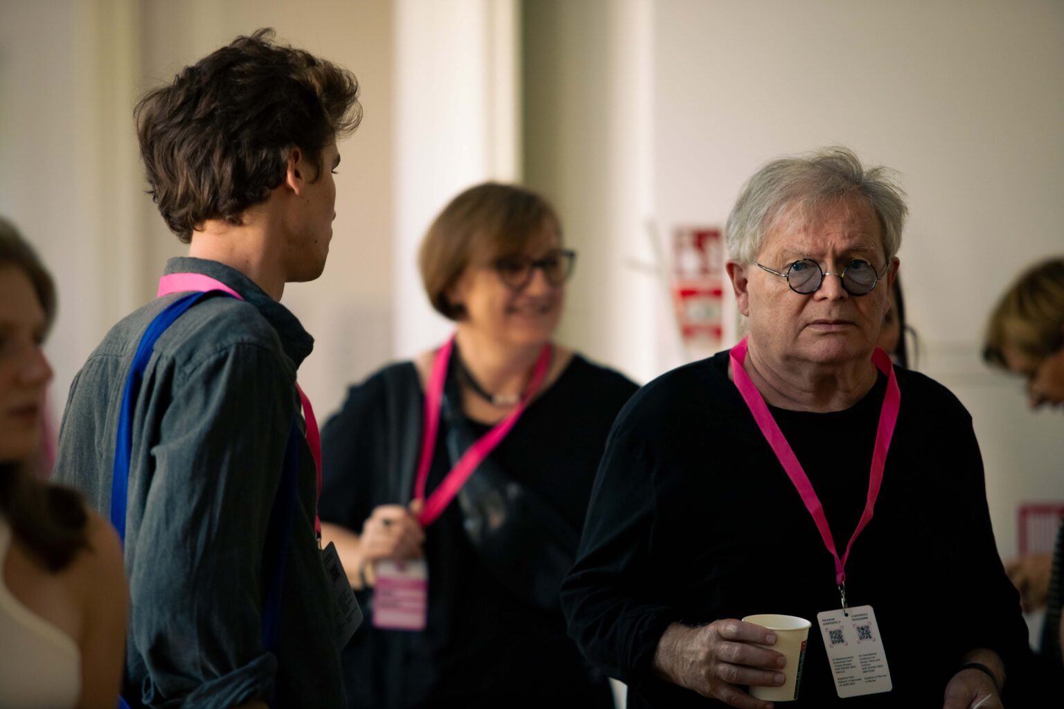 Uczestnicy konferencji podczas przerwy