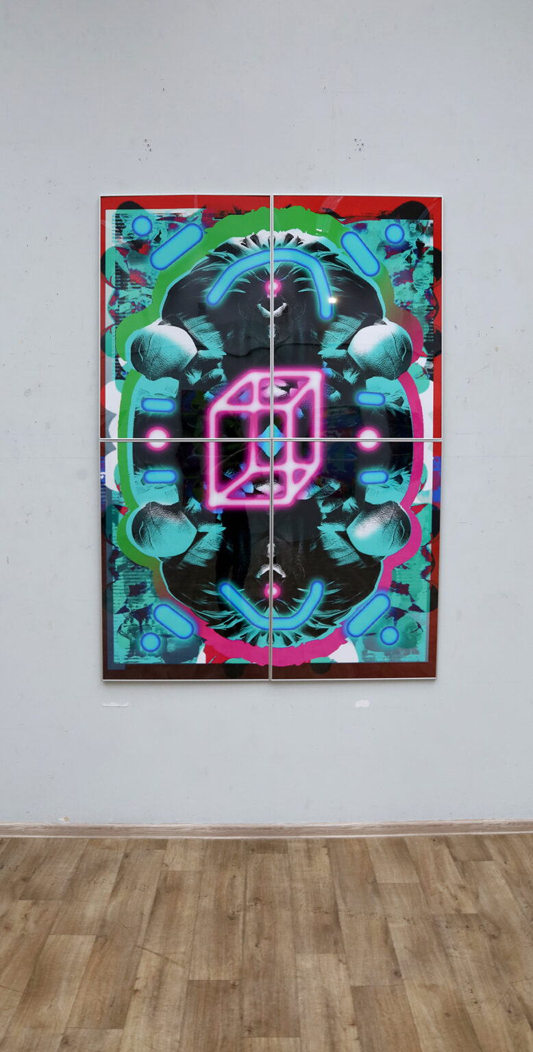 Kolorowa praca z neonowymi wstawkami.