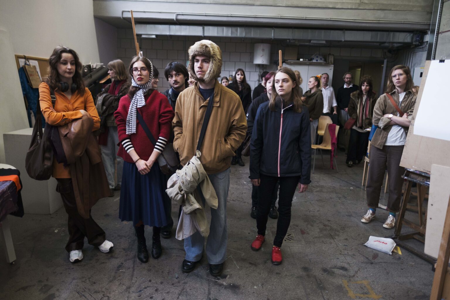 kilka osób w pracowni